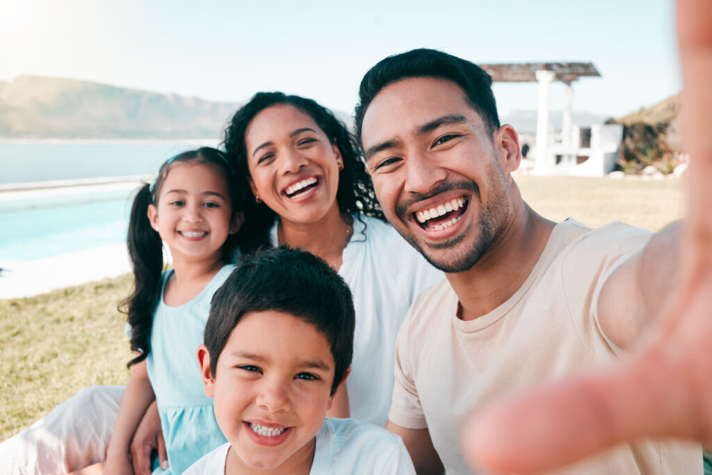 Family smiling with perfect smiles family dentist in otsego